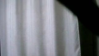 Espiando a mama en la regadera