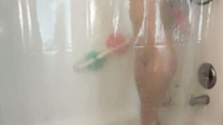 andreaelizabethxo shower naked