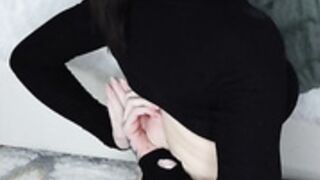 Elise Laurenne fuck machine anal