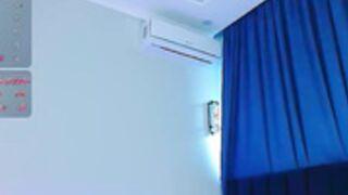 lina_lust__2026-02-18_01-15-43_848