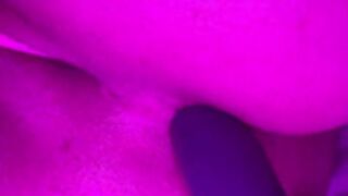 coquina35 masturbating close pussy