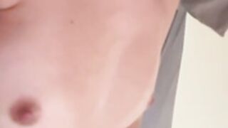 Elsa Bellucci Tease and masturbate on bed ticket