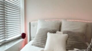 willoww888 sfw dance + sing