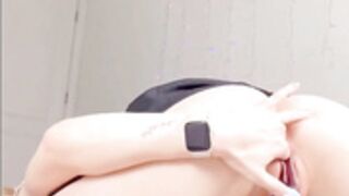 PiperAvery drills her hole