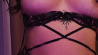 YaaraCollins 2025-10-28