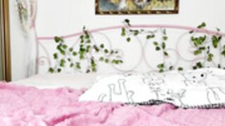 2025-10-11 lily_holy #12