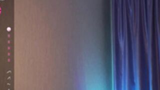 2025-05-07 Constanceglascov water on tits