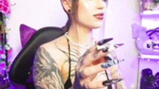Tamara_campbell love cigarette
