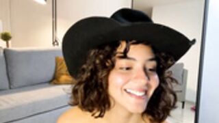 Walesita cowgirl