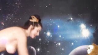 MightyEmelia 2020-10-21paint