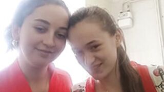 Tinny_Momy and friend 3