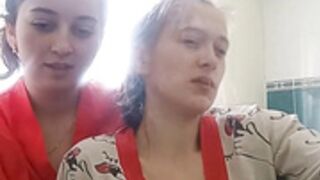 Tinny_Momy and friend 3