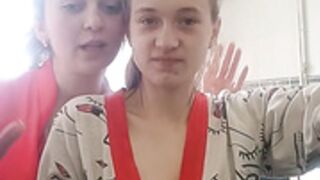 Tinny_Momy and friend 3