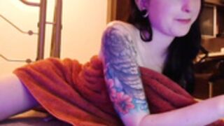 IvyRae taking a bath 2019/05/04