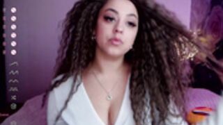 _Just_A_Queen_3 vibes