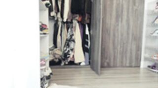 Lindabluee being sexy