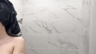 mary__dream shower show (grp)