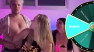 Nickygold_official Nadjaheld Ellie