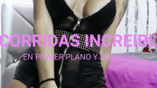 rubia tocandose rico