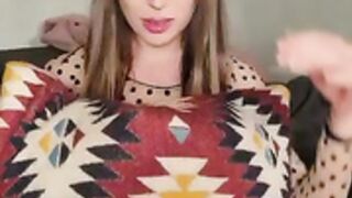 española masturbandose rico