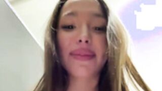 barbiehumpxxx suck stranger cock