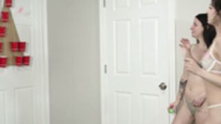 Girls Who Play Patreon - Angel and Halo