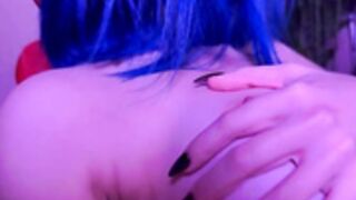 VixenP nipple pinching