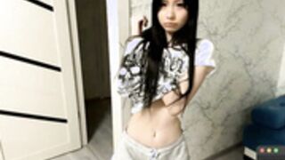 kishagrayone taking off bra fron undershirt