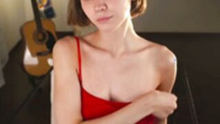 Luna_ai red dress show