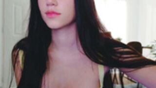 Grettabenett handbra and playing