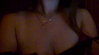 mewkate plays with her big boobs (pvt)