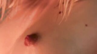 oil champagne nude show