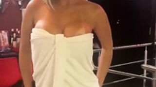 towel fun