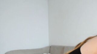 mia_meows 20251115 1