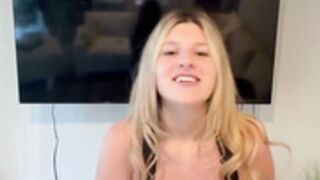 Applesaucy101 Jumping