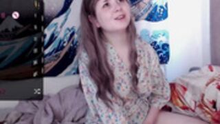 Yoliverse masturbating