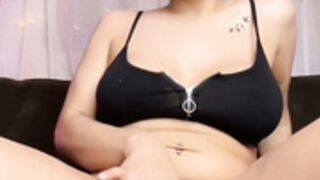 Ts Raven Teases Herself And Cums