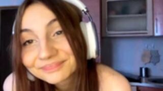 AlisaBloom pvt spy nude