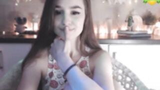 Ashleyraye is so cute and hot