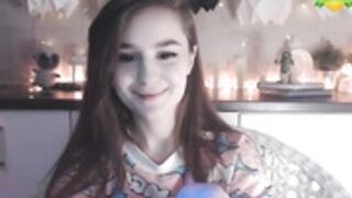 Ashleyraye is so cute and hot