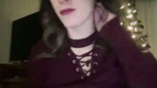 Lillysinxx chatting in public stream