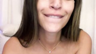 bellelouise public -show