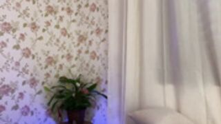 bellelouise public -show