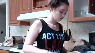 Brighteyes024 cam recording 2016 February 28-061556