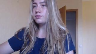 awesomegirl38_08082017_0737_female_Chaturbate