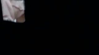 Espiando ala Excunadita por un Agujero