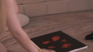 alissa_wxw 093 feet print