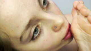 lisa_babymetal 2025-03-05 quick toe lick