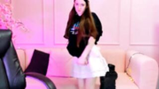 KaterinaKayer legs and toes