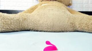 Mabel dildo ride